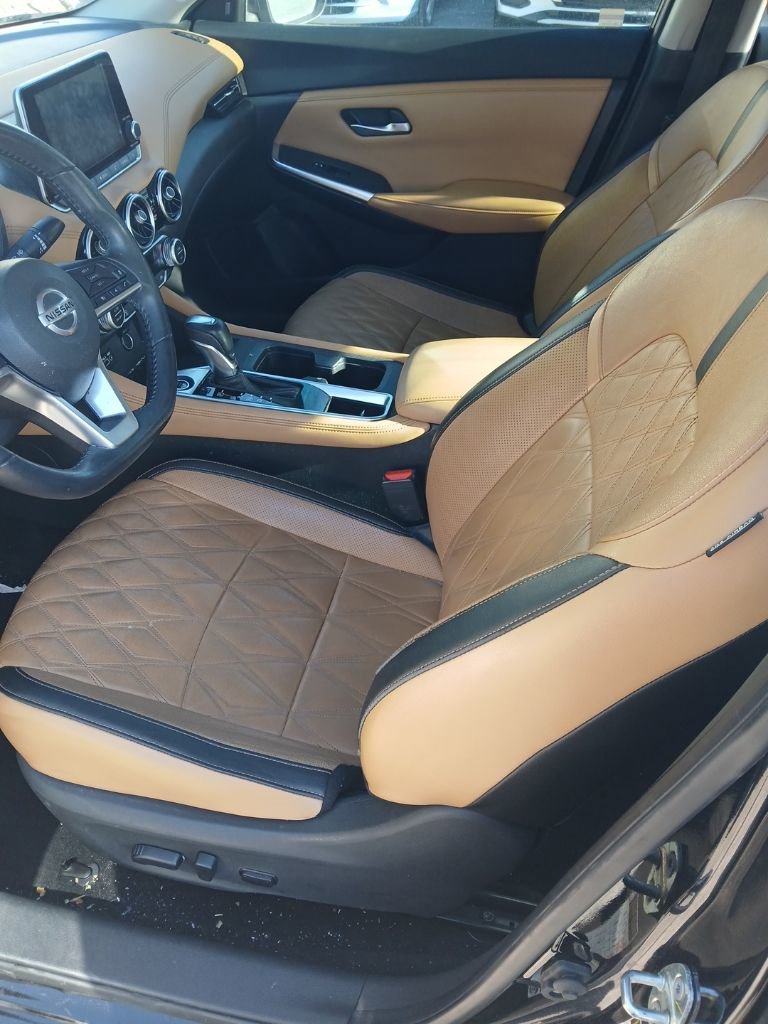 Used 2020 Nissan Sentra SV w/ SV Premium Package FWD image 5