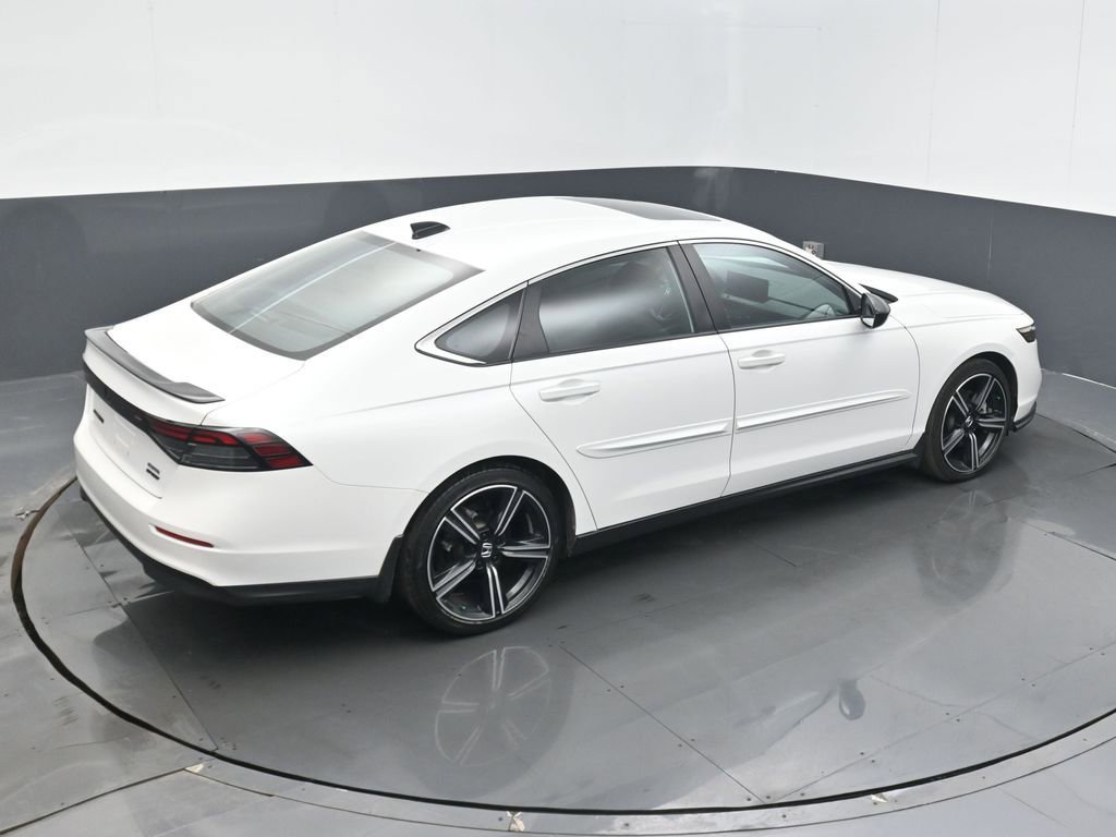 Used 2024 Honda Accord Sport image 21