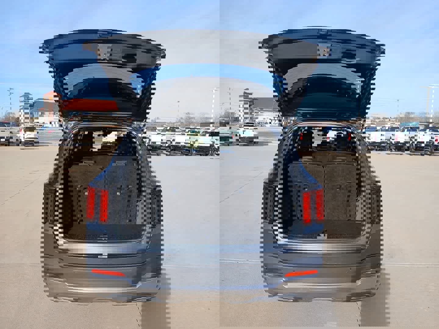 Used 2024 Kia Sorento S image 7