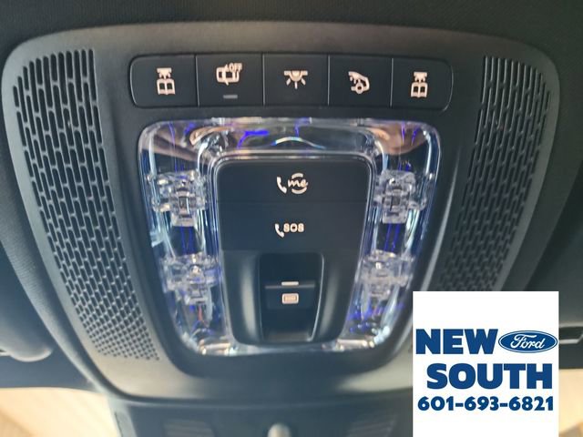 Used 2023 Mercedes-Benz GLB 250 4MATIC image 31