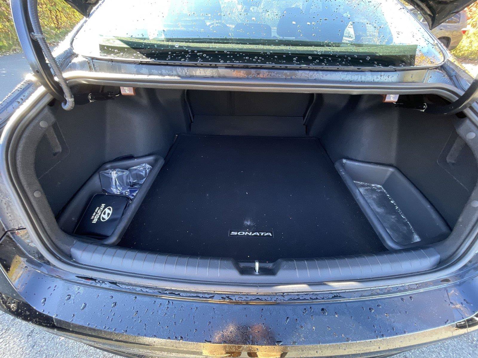 Used 2023 Hyundai Sonata SEL w/ Preferred Accessory Package FWD image 30