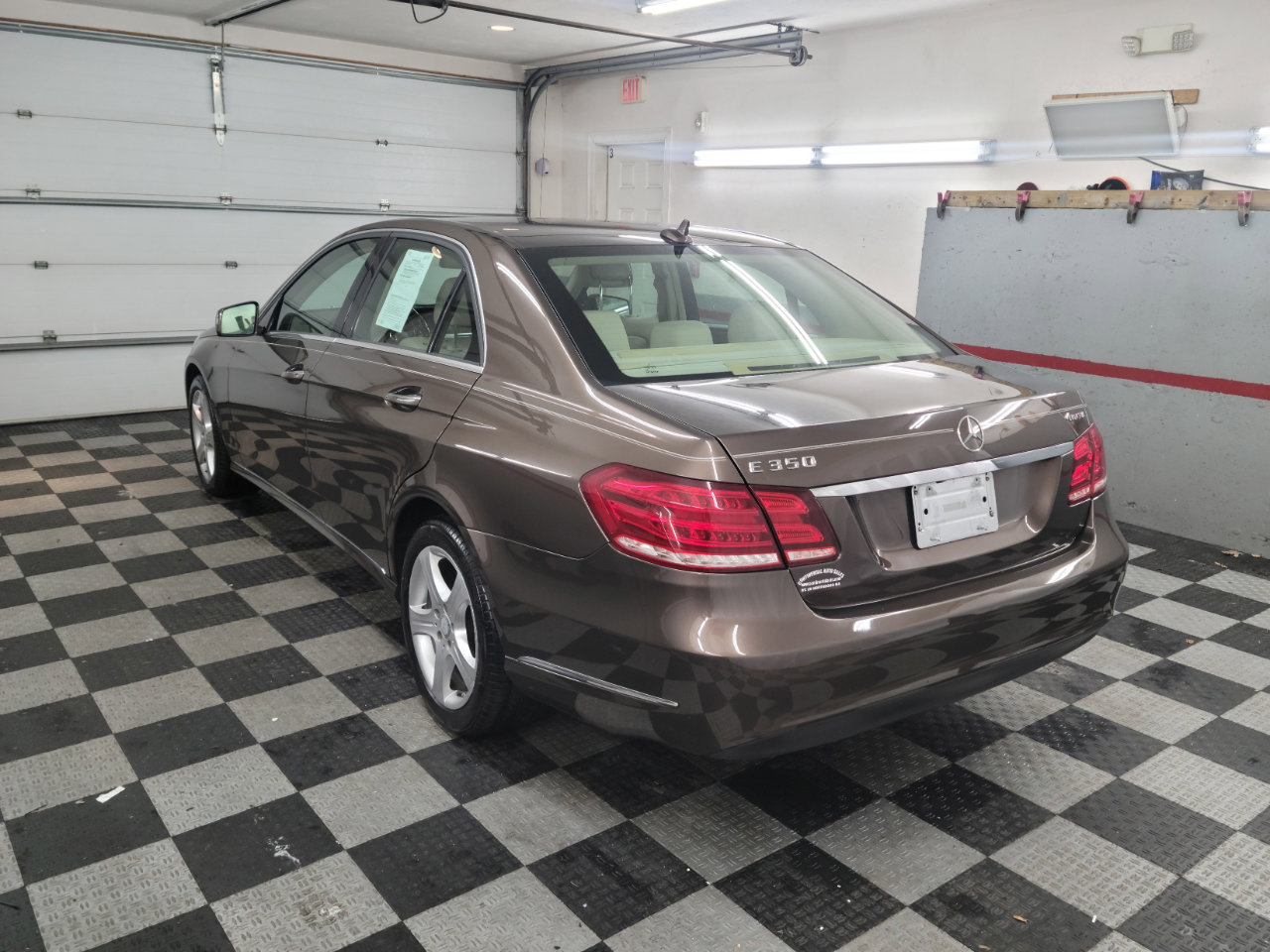 Used 2014 Mercedes-Benz E 350 4MATIC Sedan w/ Premium 1 Package image 3