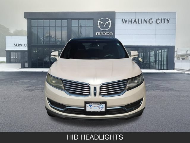 Used 2016 Lincoln MKX Reserve w/ Climate Package AWD/4WD image 2