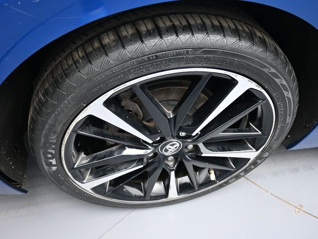 Certified 2019 Toyota Camry XSE w/ Carpet Mat Package image 13