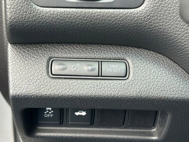 Used 2015 Nissan Altima 2.5 S w/ Power Driver Seat Package FWD image 23