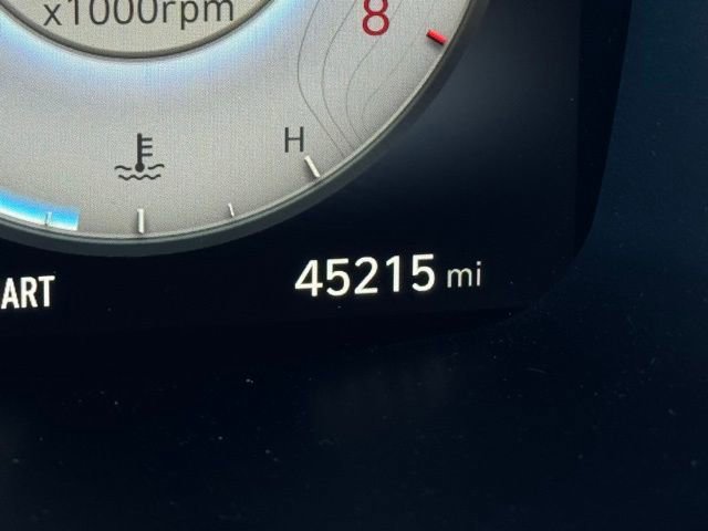 Used 2022 Hyundai Santa Fe Limited w/ Cargo Package image 29