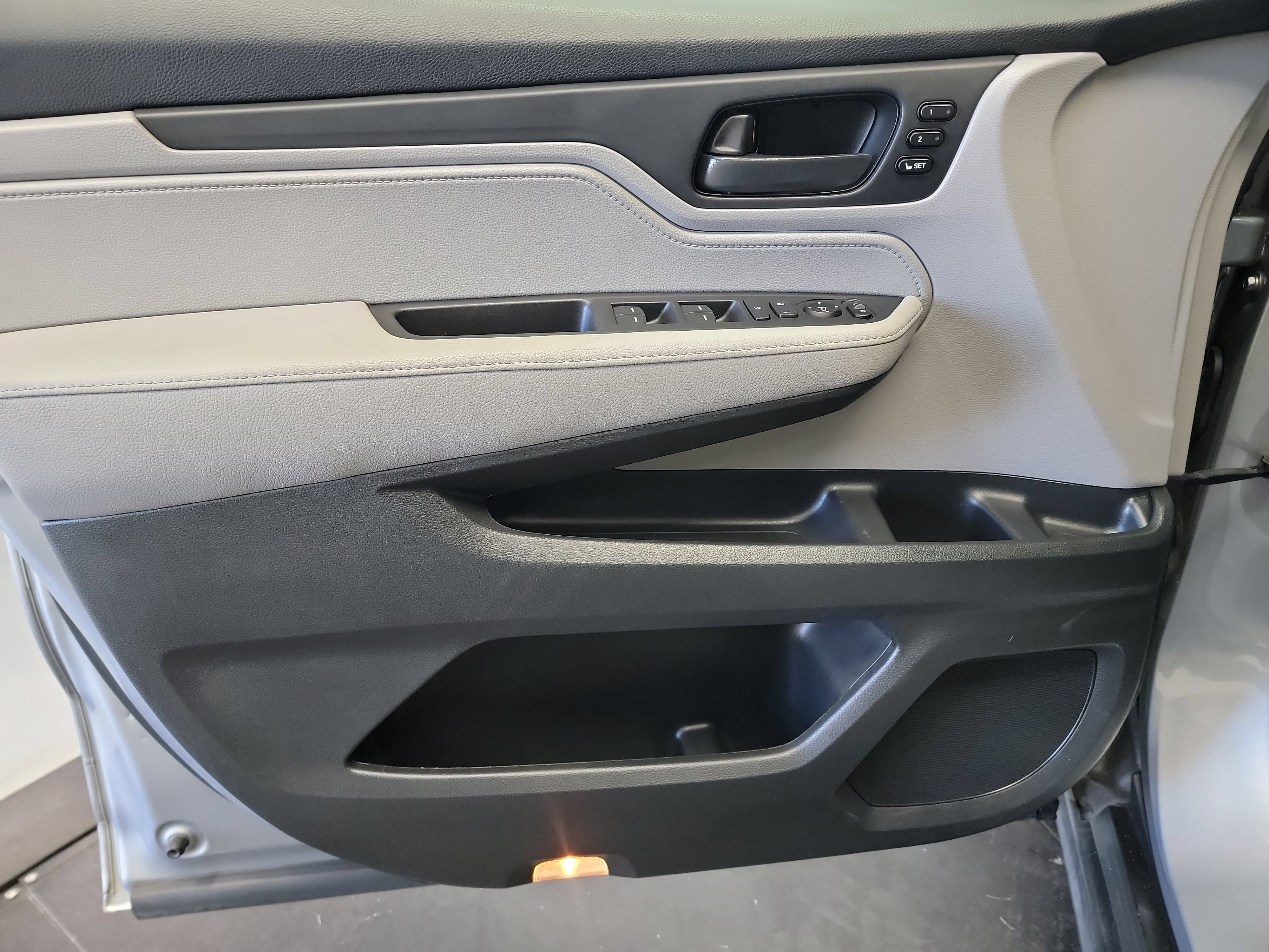 Used 2019 Honda Odyssey EX-L image 13