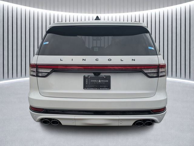 New 2026 Lincoln Aviator Black Label w/ Jet Appearance Package image 4