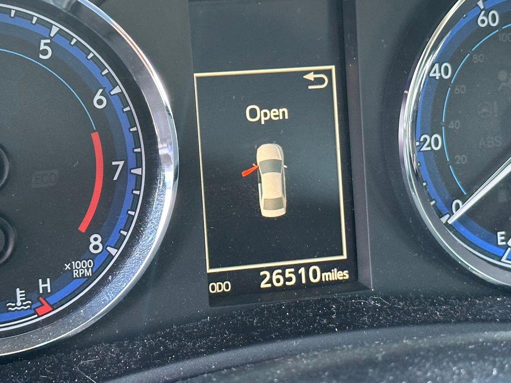 Used 2018 Toyota Corolla L image 14