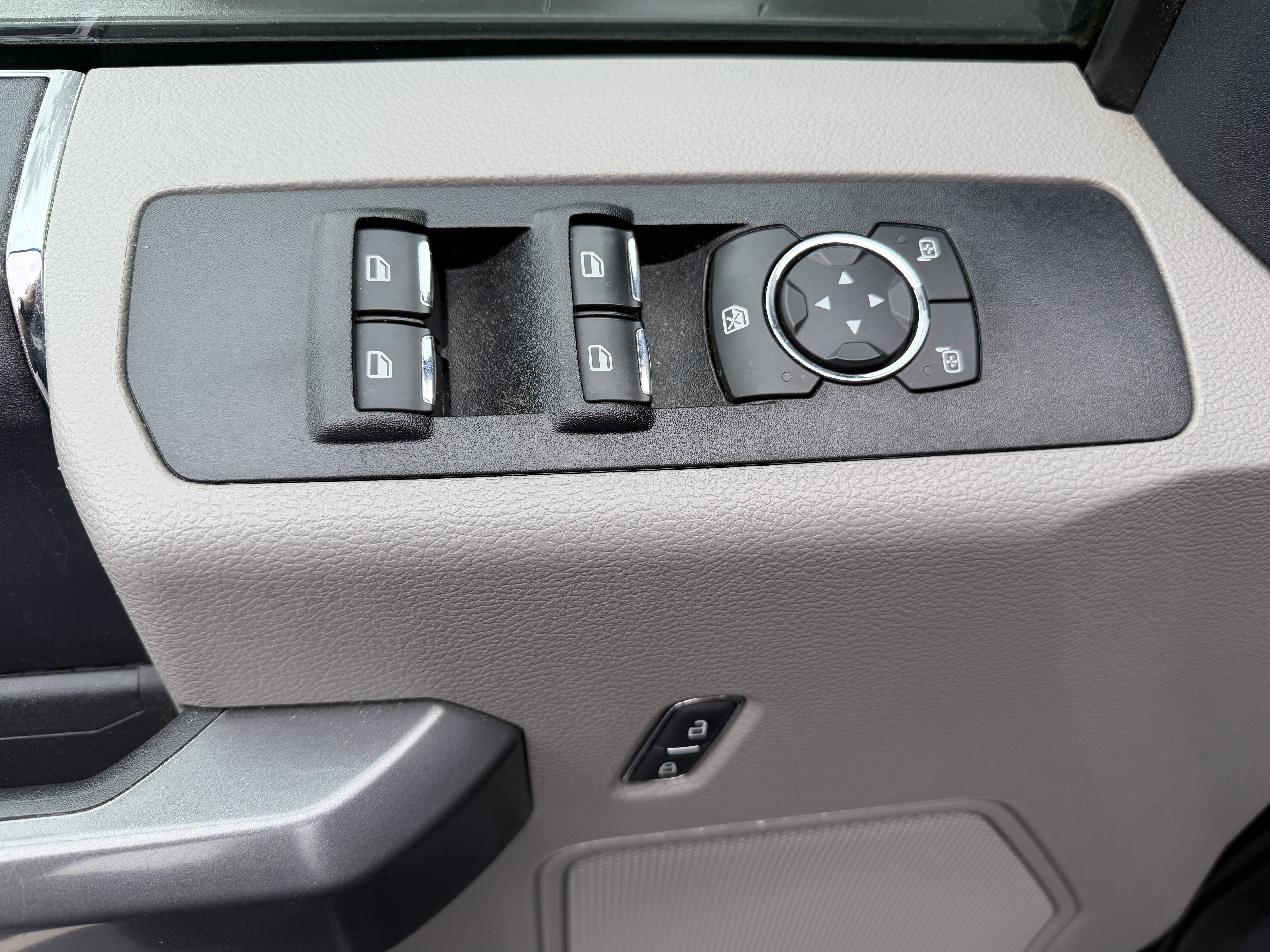 Used 2022 Ford F250 XLT AWD/4WD image 14