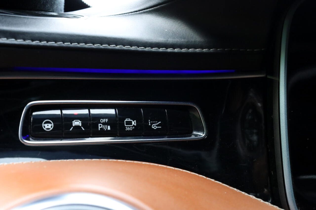 Used 2015 Mercedes-Benz S 550 4MATIC Coupe image 9