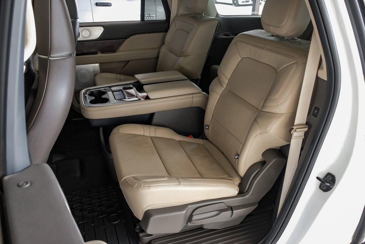 Used 2022 Lincoln Navigator L Reserve AWD/4WD image 39