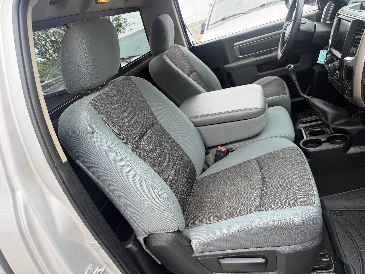 Used 2014 RAM 2500 SLT w/ Popular Equipment Group AWD/4WD image 25