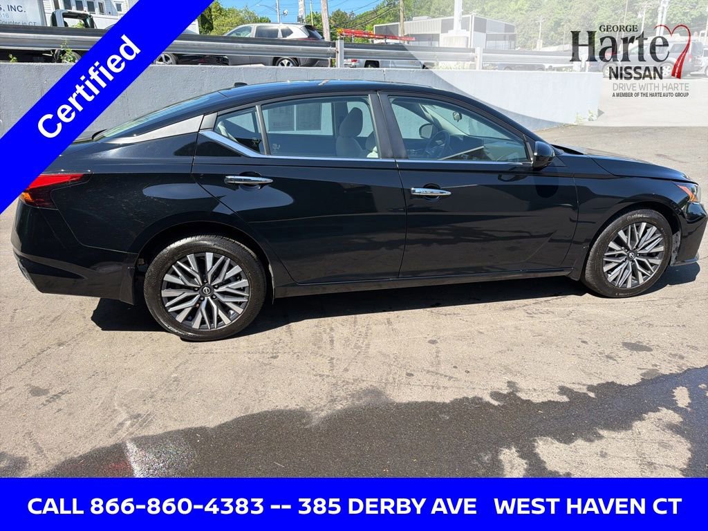 Certified 2023 Nissan Altima 2.5 SV w/ SV Premium Package AWD/4WD image 8