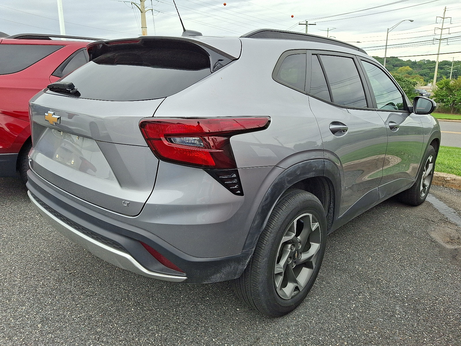 Used 2024 Chevrolet Trax LT w/ Driver Confidence Package FWD image 6