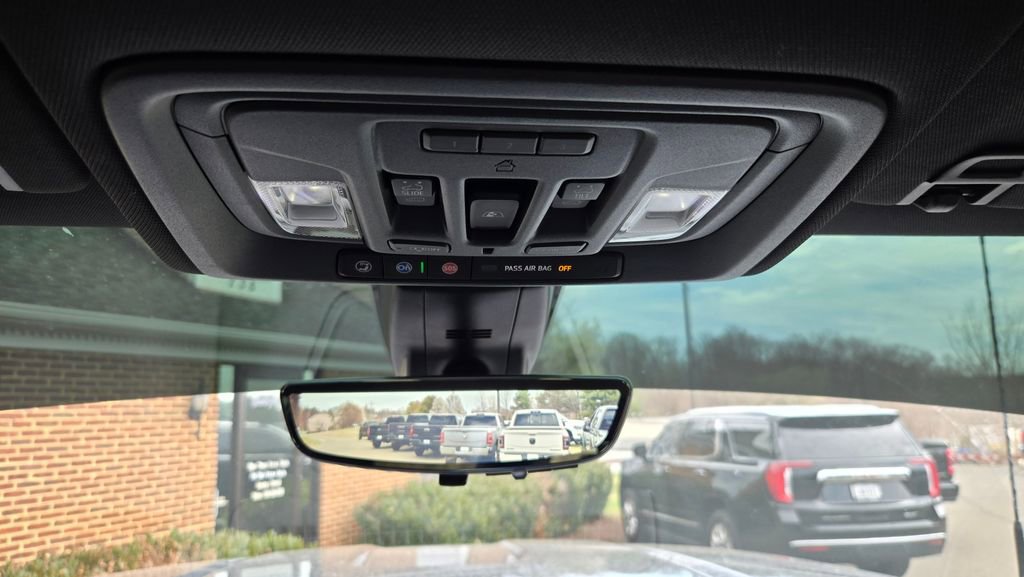 Used 2021 GMC Sierra 2500 AT4 w/ AT4 Premium Plus Package image 23