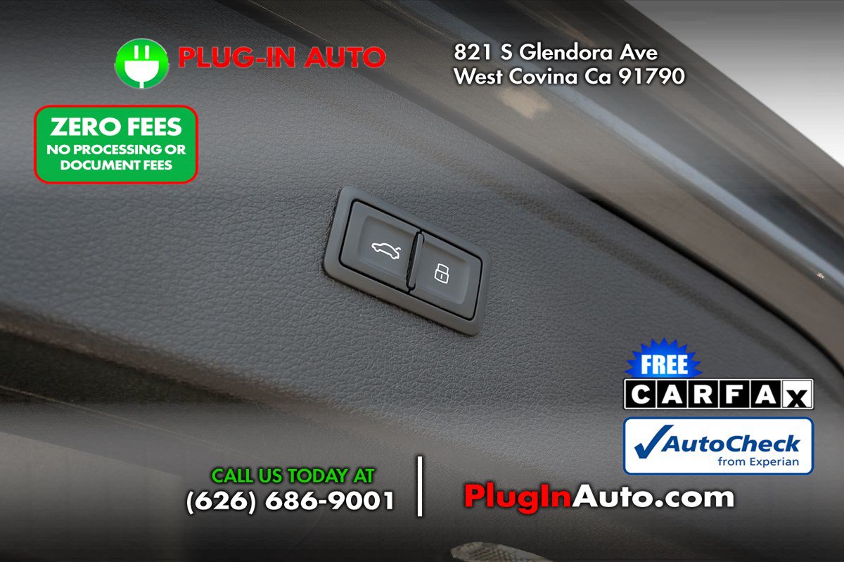 Used 2021 Audi SQ5 Prestige w/ Prestige Package AWD/4WD image 14