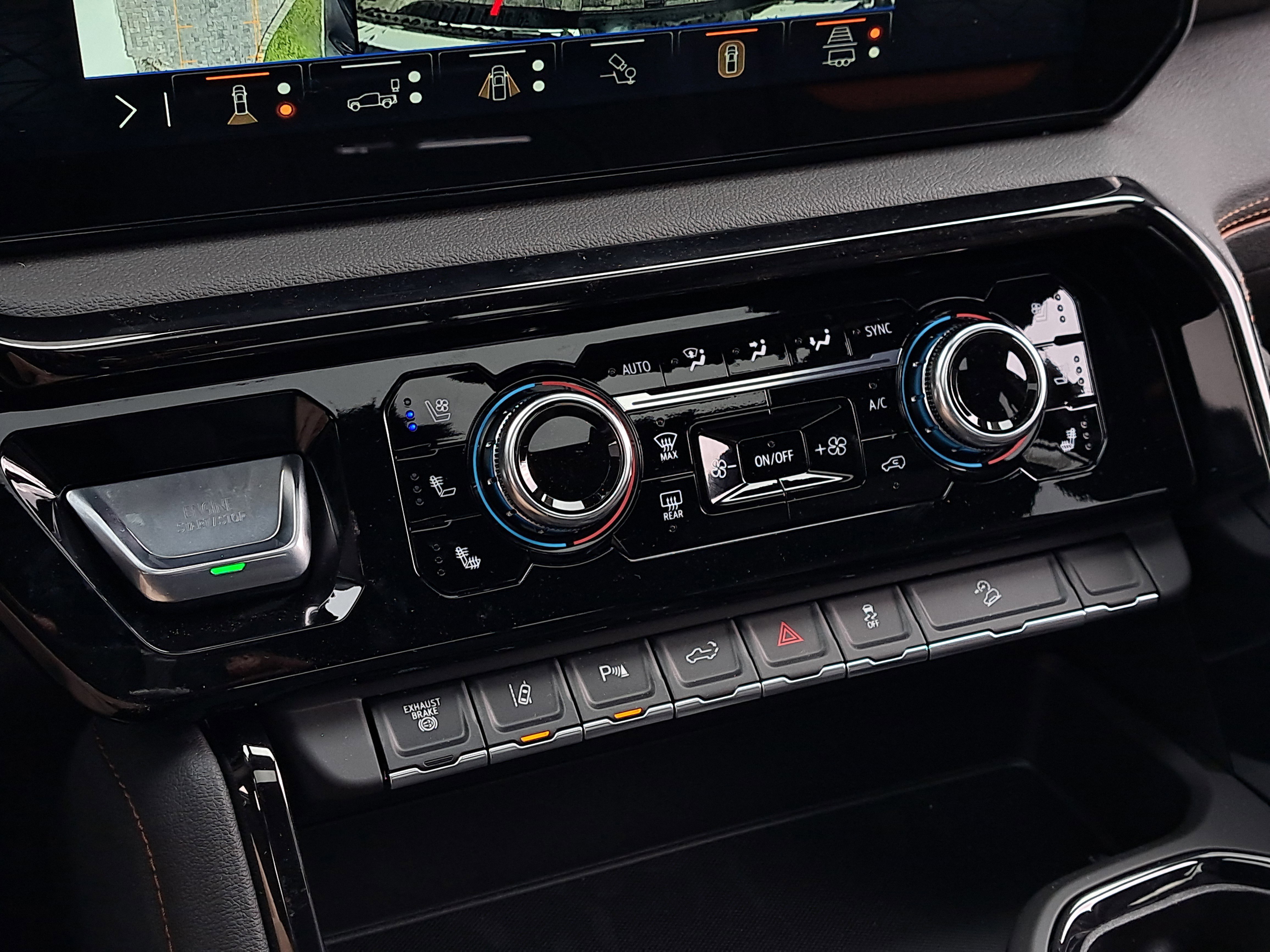 New 2026 GMC Sierra 2500 AT4 w/ AT4 Premium Plus Package image 30