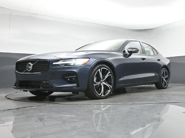 Certified 2024 Volvo S60 B5 Ultimate w/ Climate Package AWD/4WD image 38