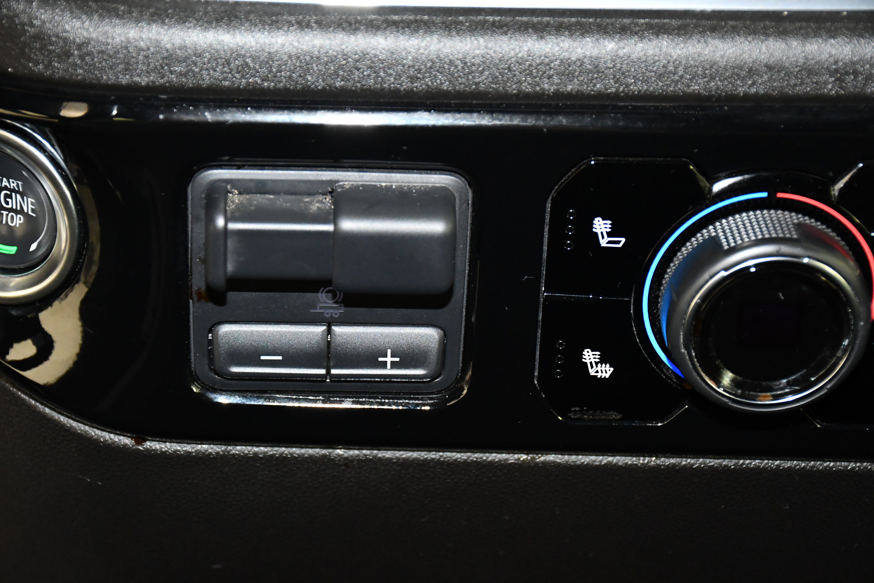 Used 2025 Chevrolet Silverado 1500 LT image 27