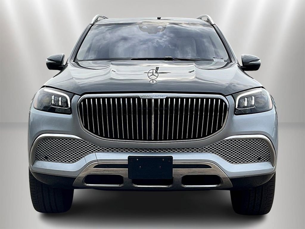 Used 2023 Mercedes-Benz Maybach GLS 600 4MATIC image 2