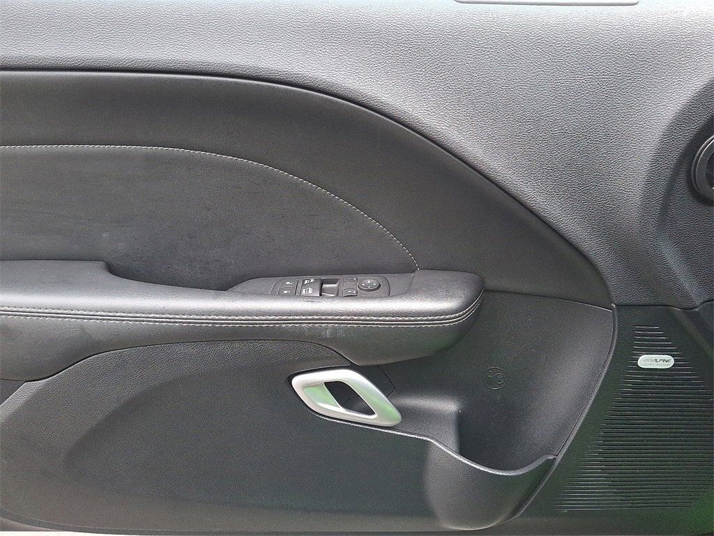 Used 2017 Dodge Challenger GT image 11