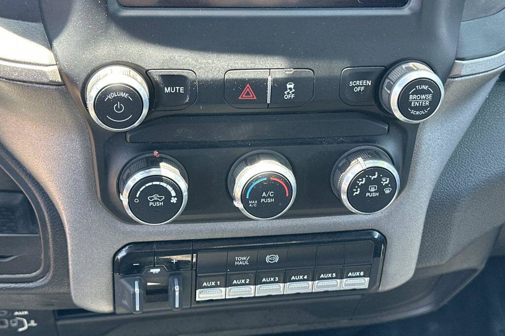 Used 2022 RAM 4500 Tradesman RWD image 15