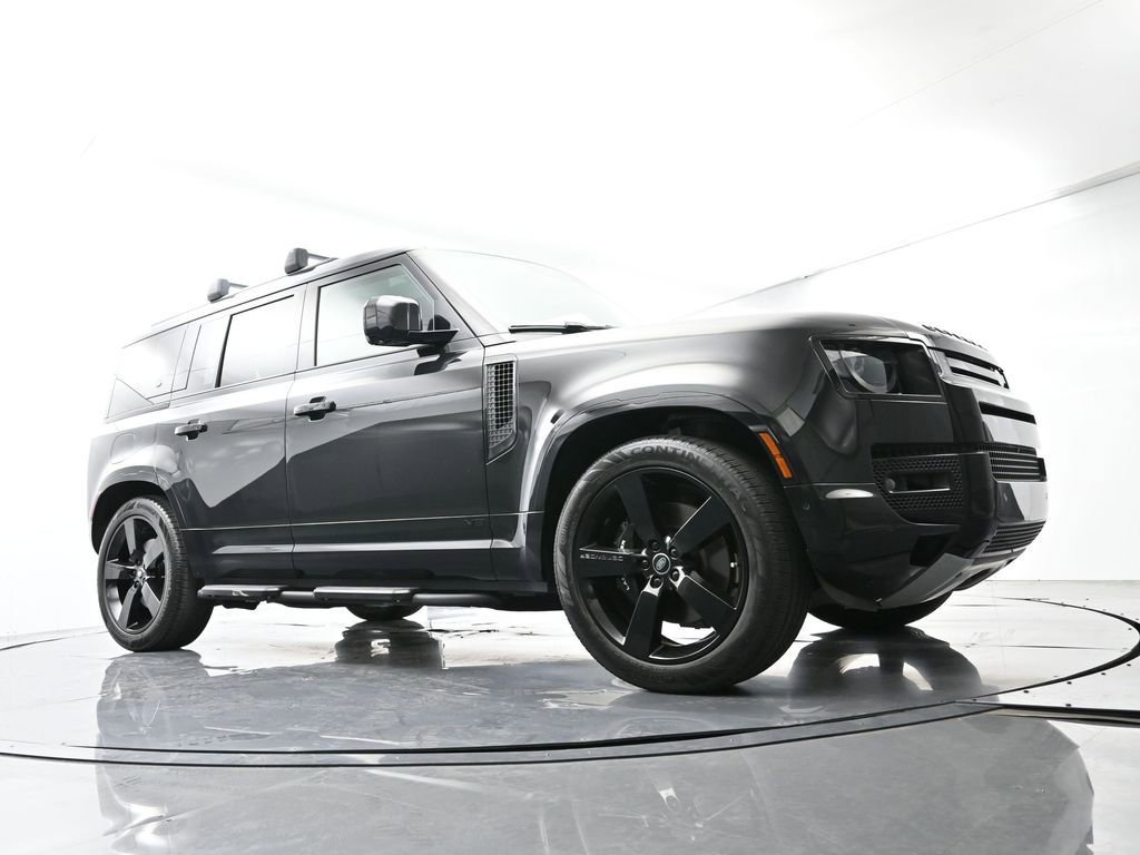 Used 2024 Land Rover Defender 110 V8 image 52