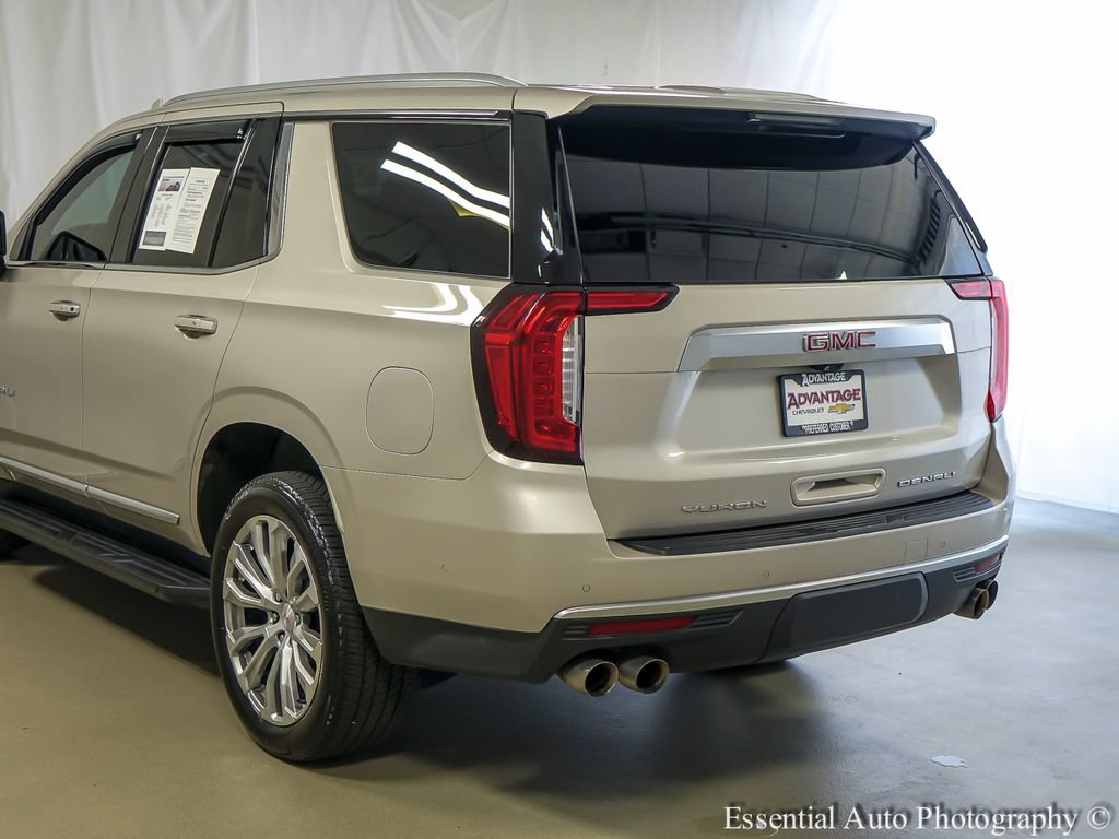 Used 2024 GMC Yukon Denali w/ Advanced Technology Package AWD/4WD image 7