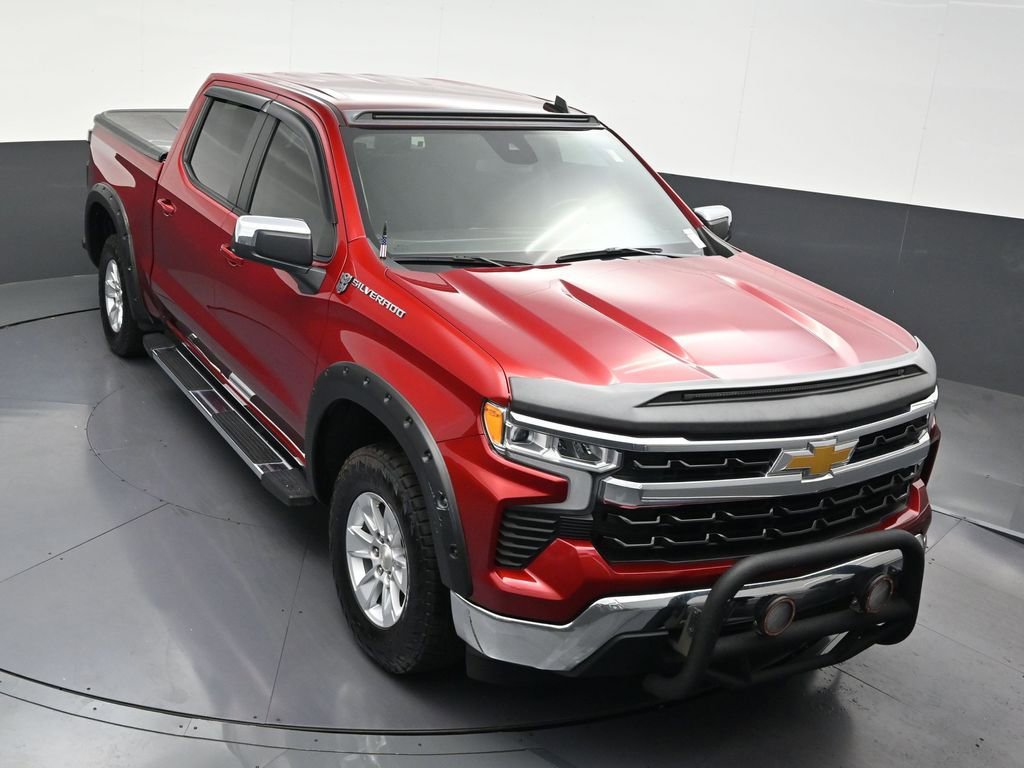 Used 2024 Chevrolet Silverado 1500 LT RWD image 22