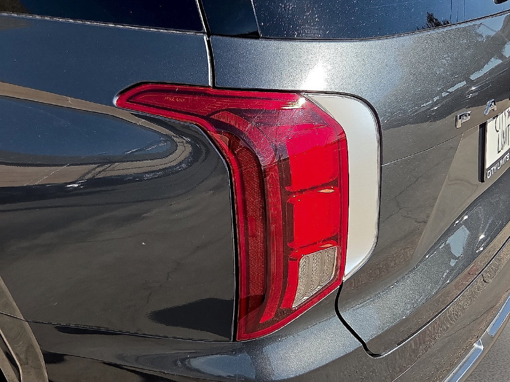 Used 2022 Hyundai Palisade Calligraphy w/ Cargo Package AWD/4WD image 9