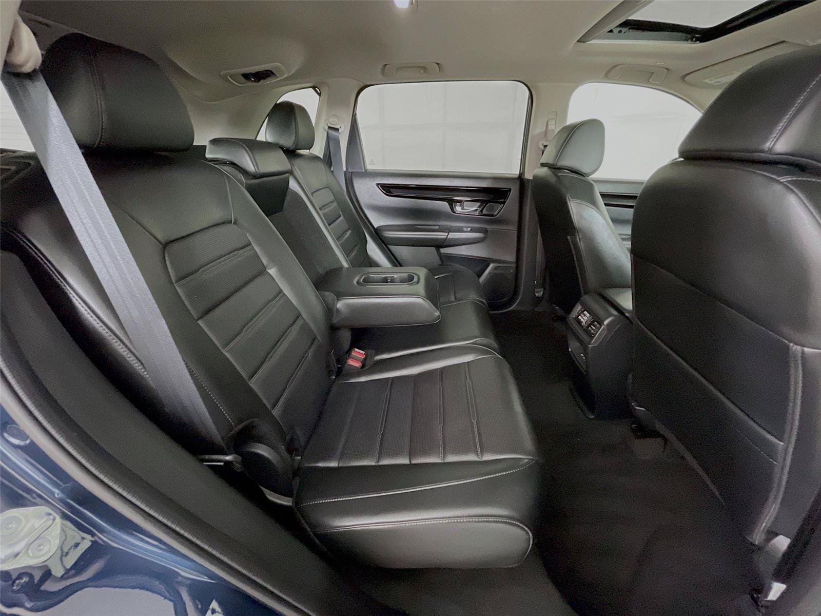 Used 2025 Honda CR-V EX-L image 30
