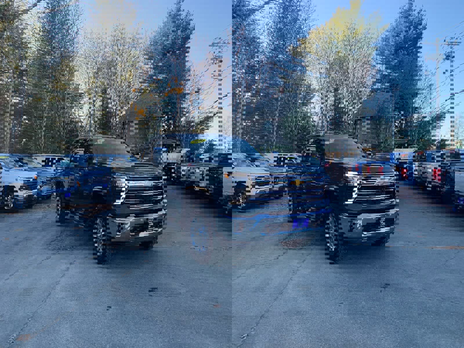 Certified 2025 Chevrolet Silverado 2500 LTZ w/ LTZ Convenience Package image 8