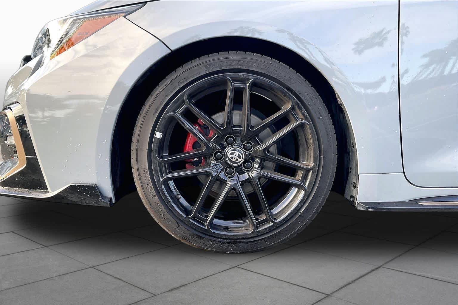 Used 2022 Toyota Corolla SE w/ Carpet Mat Package (TMS) FWD image 10
