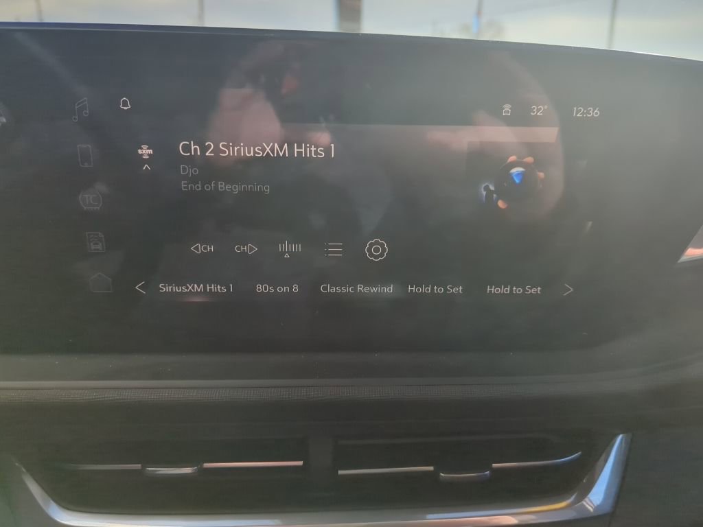 Used 2024 Buick Envista Preferred w/ Convenience I Package image 31