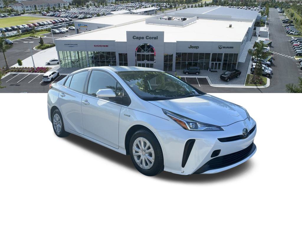 Used 2021 Toyota Prius L Eco FWD image 5