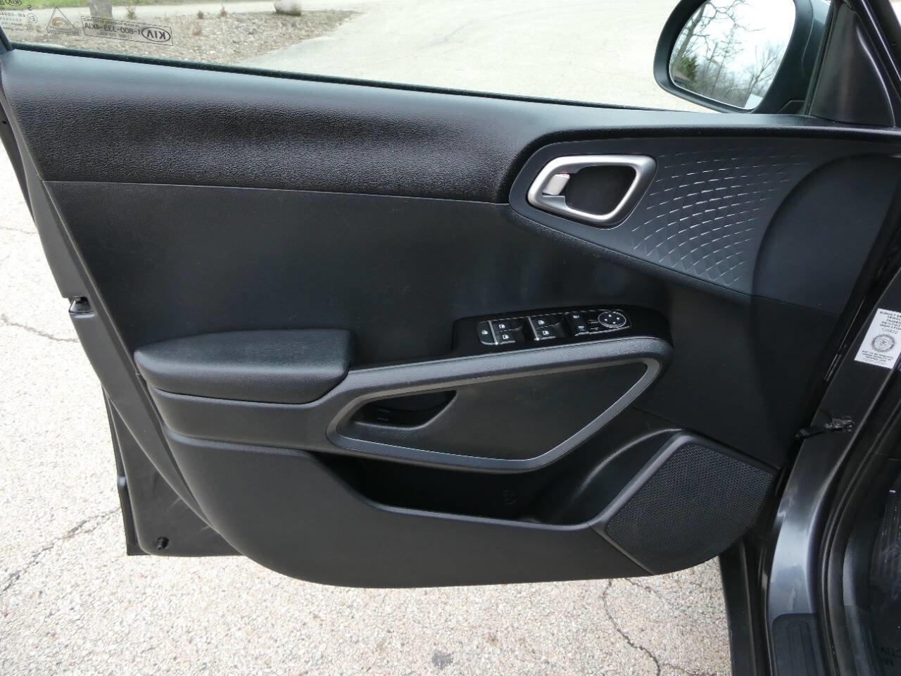 Used 2021 Kia Soul S FWD image 19