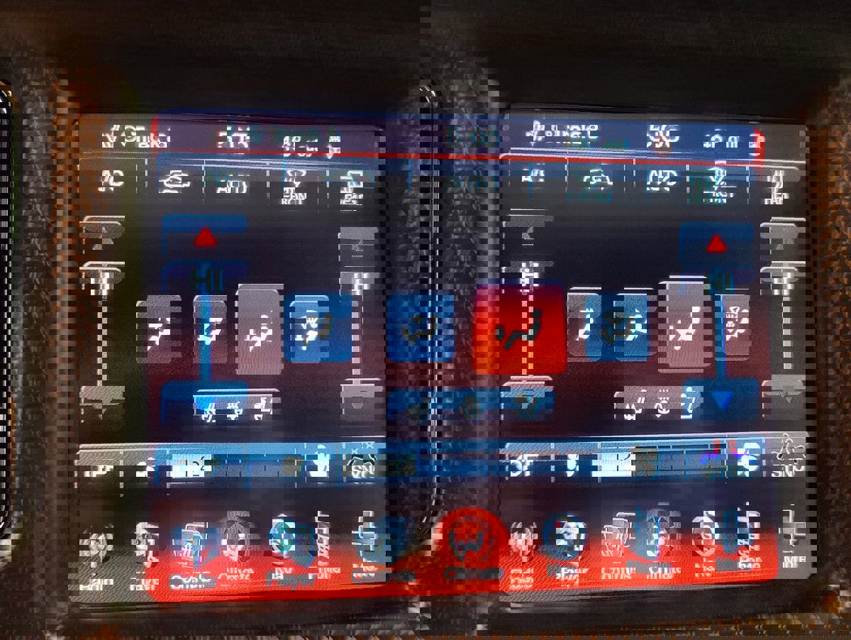 Used 2012 Dodge Charger SRT8 w/ Adaptive Cruise Control Group image 39