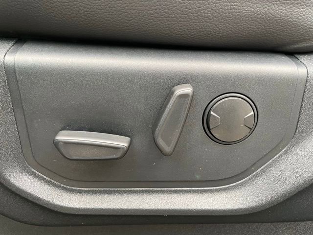 Used 2021 Ford Expedition XLT AWD/4WD image 10