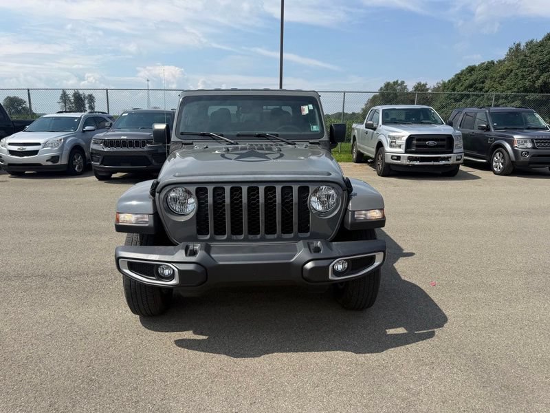 Used 2023 Jeep Gladiator Sport AWD/4WD image 10