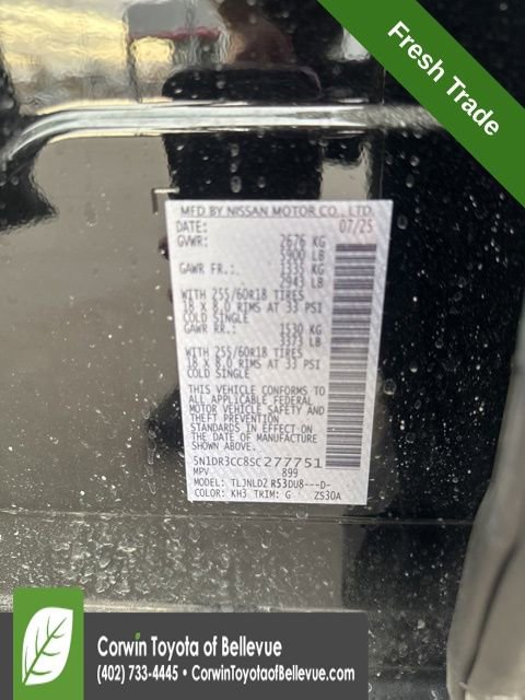 Used 2025 Nissan Pathfinder SL image 16