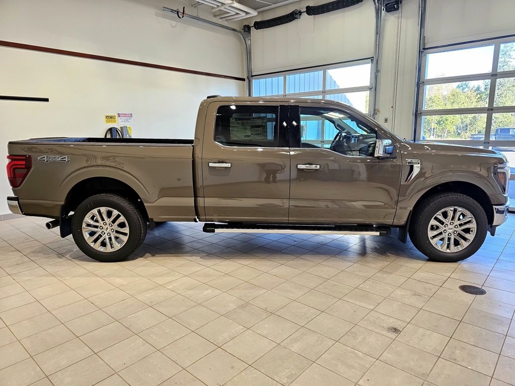 New 2025 Ford F150 Lariat w/ Equipment Group 502A High image 10