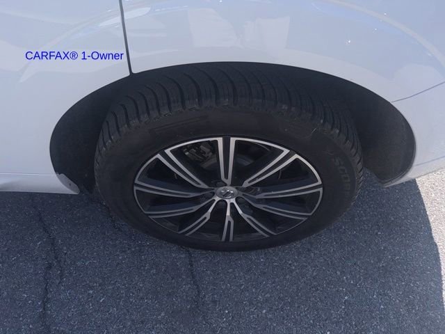 Used 2021 Volvo XC60 T5 Inscription image 14