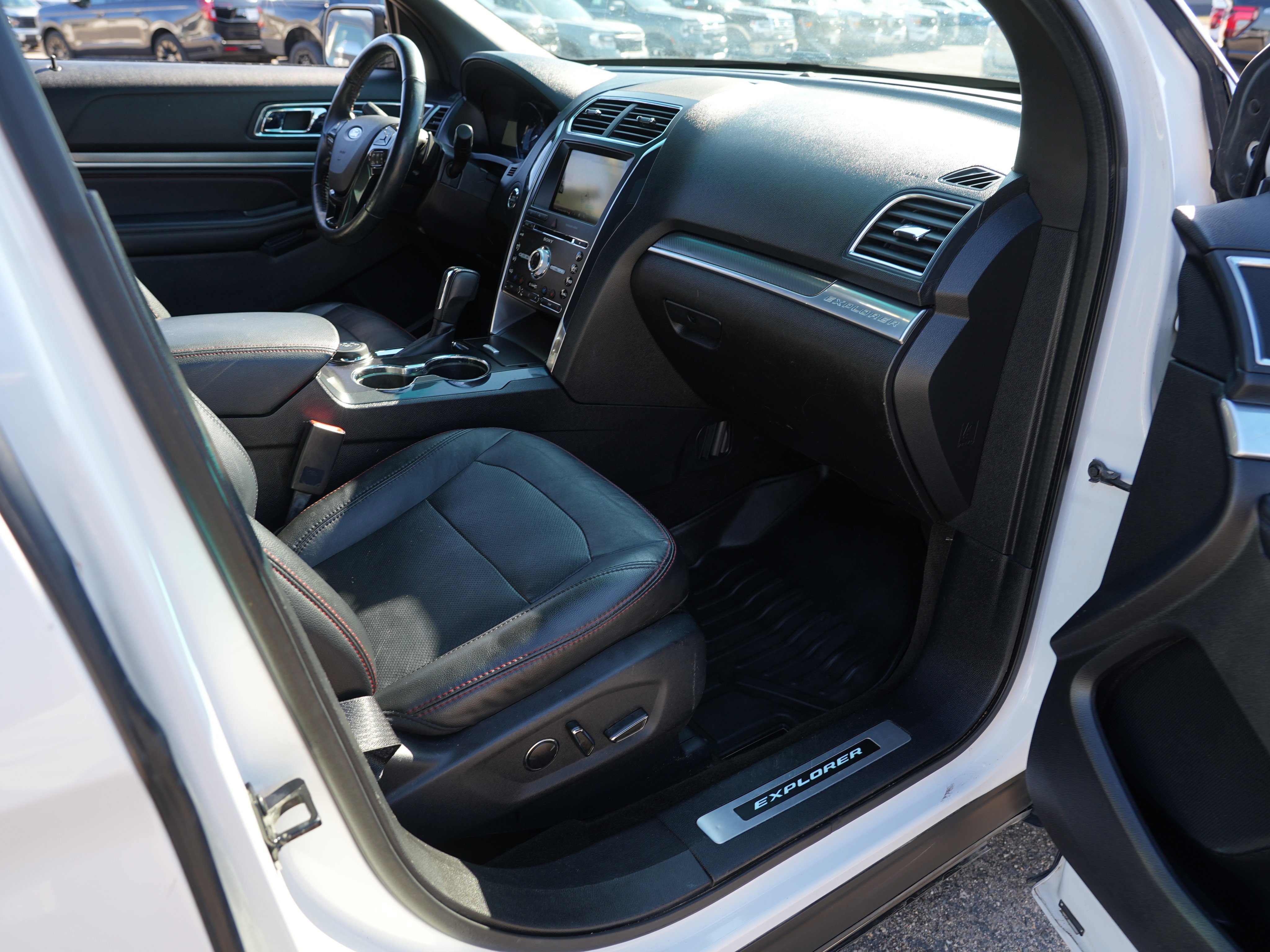 Used 2016 Ford Explorer Sport w/ Equipment Group 401A image 34