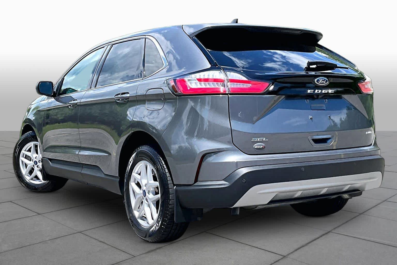 Used 2022 Ford Edge SEL w/ Convenience Package AWD/4WD image 12