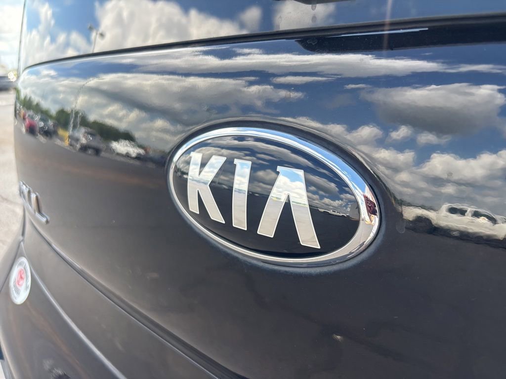Used 2019 Kia Soul + FWD image 30