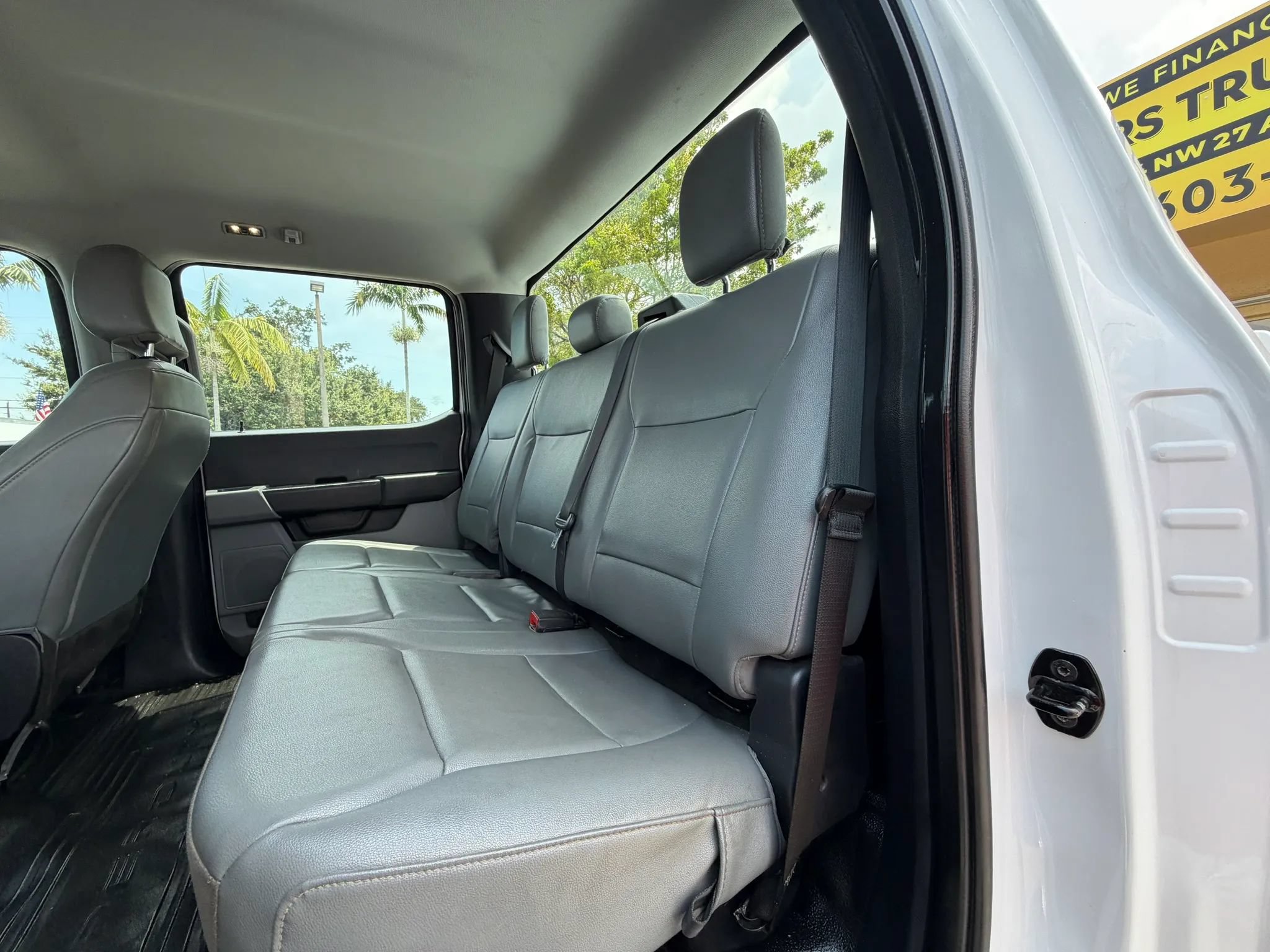 Used 2023 Ford F350 4x4 Crew Cab XL w/ XL Off-Road Package image 17