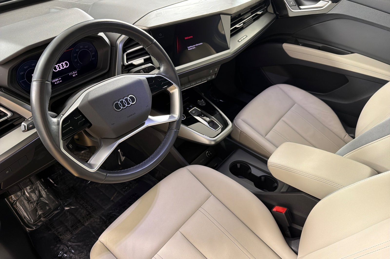 Certified 2023 Audi Q4 e-tron Premium w/ Convenience Package AWD/4WD image 9