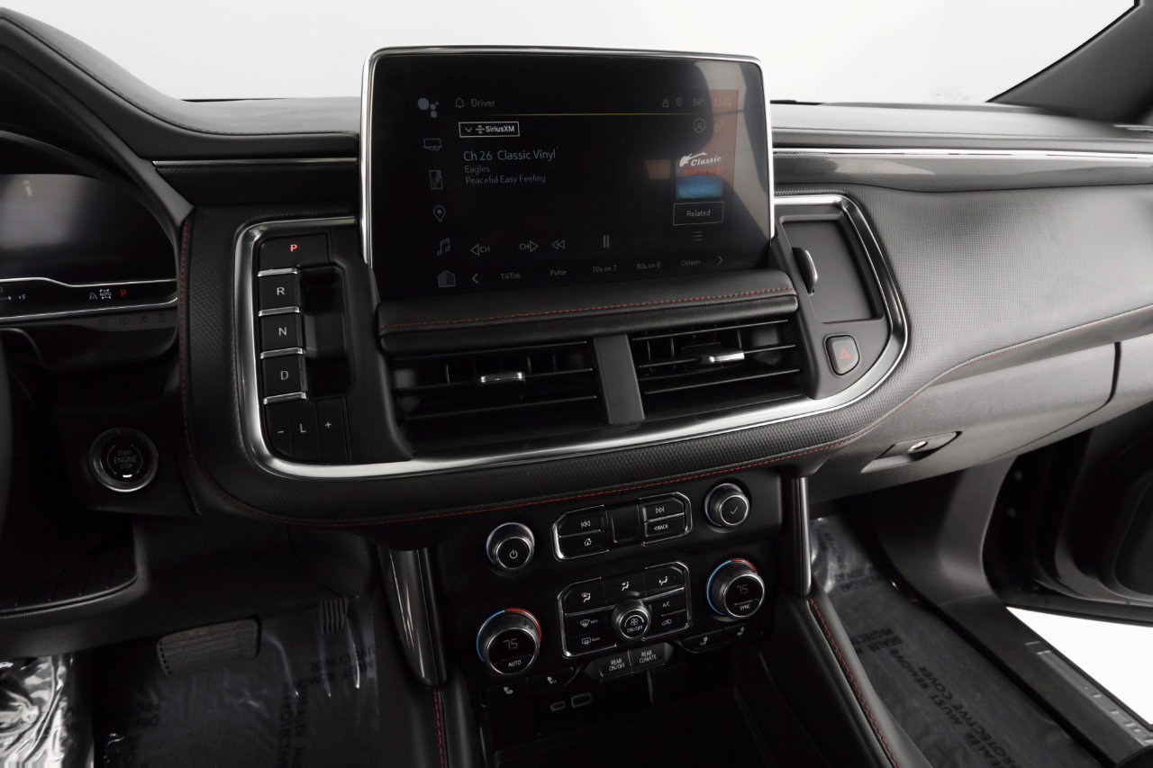 Used 2023 Chevrolet Suburban RST image 21