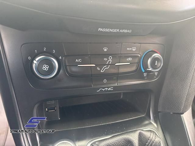 Used 2015 Ford Focus ST FWD image 30
